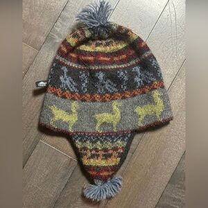 Turtle Fur 100% Alpaca Knit Earflap Hat Pom Pom Llama Alpaca Pattern